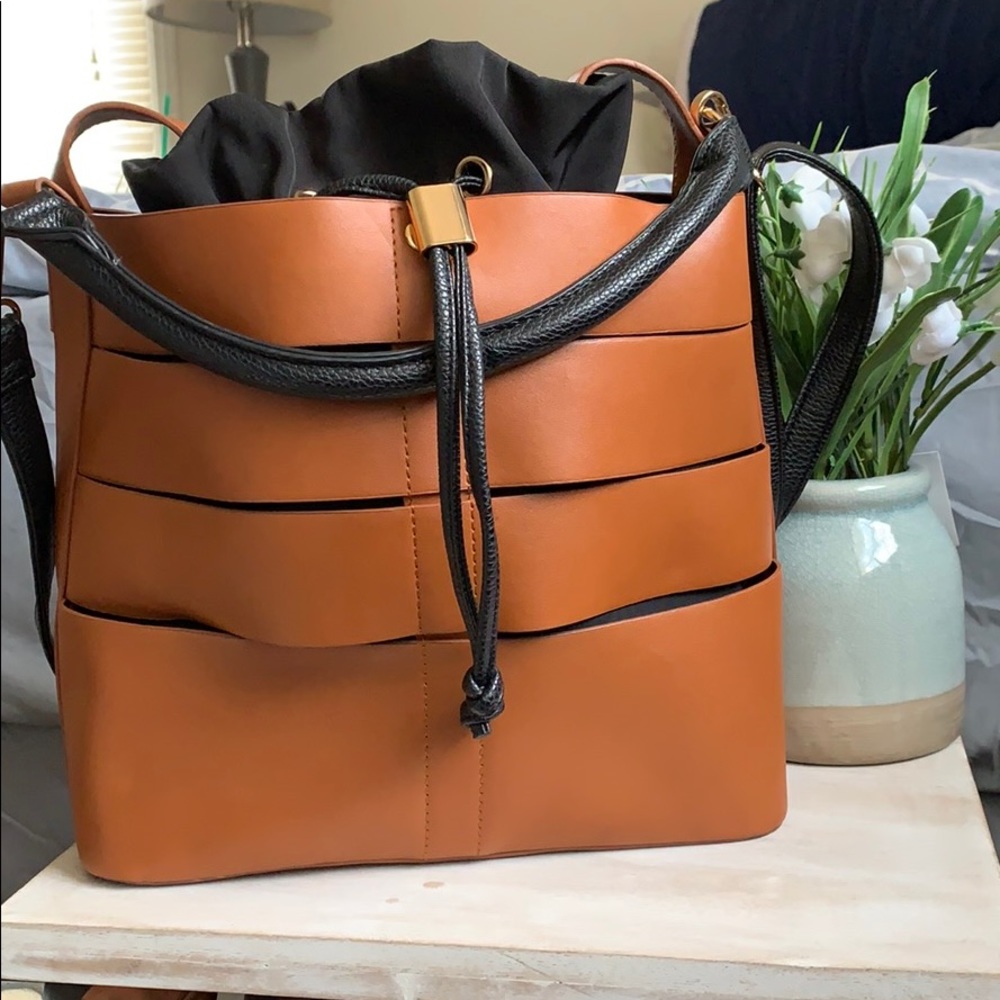 bucket bag